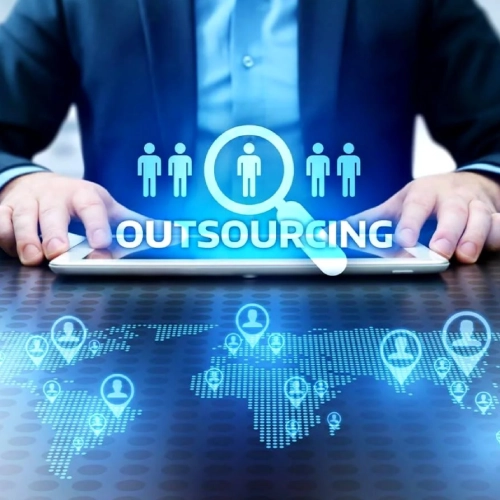 Outsorcing Workers